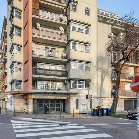 Comfy Flat With Balcony Appartement Boedapest